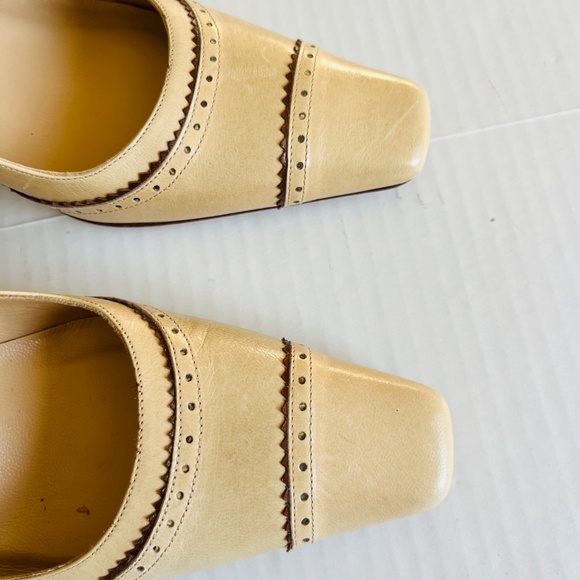 COACH VTG Sz 7.5 Camel Color Leather Cathy Spectator Pump Heels Shoes Slip On - Picture 3 of 10